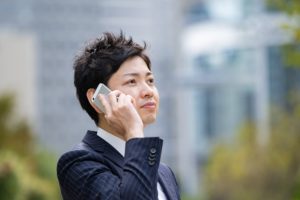 話題の退職代行サービスとは何か?利用者が増える理由と現代社会の背景【世間からの印象と評判】