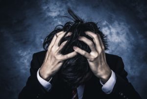 退職代行サービスでのトラブルや失敗例【起こりうる問題やリスクも解説】