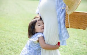 産休や育休の取得期間中に退職代行を使える?【妊娠・育児で会社辞めたい】