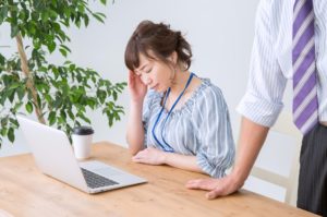 【迷惑?】退職代行を使うのはクズで甘え、弱メンタル扱いなのか?「非常識?無責任?卑怯者?」