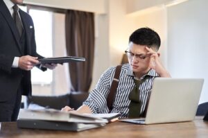 仕事が楽しくない!!会社・職場が退屈でつまらないと感じる理由や原因と対処方法